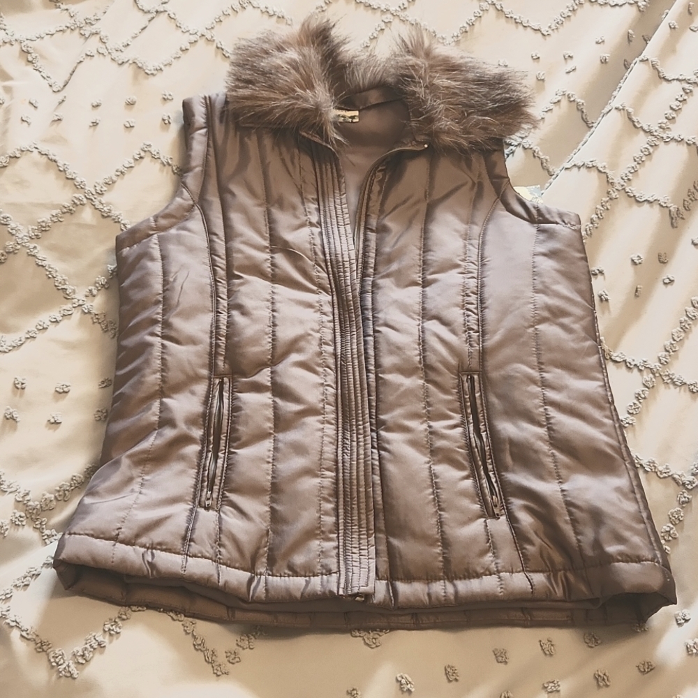 Mountain Lake Vest